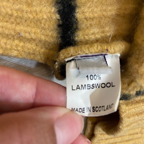 New Warner Bros. STUDIO HARRY POTTER HUFFLEPUFF QUIDDITCH Brown SWEATER XL - Picture 5 of 13